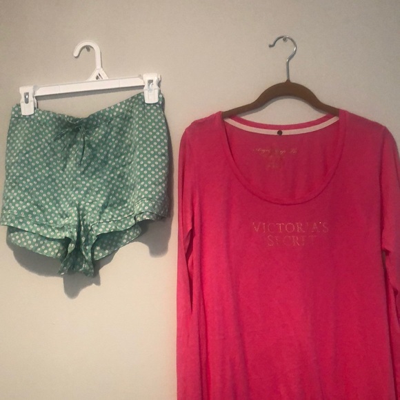 Two sleep tops & one silk sleep short. - Picture 5 of 5